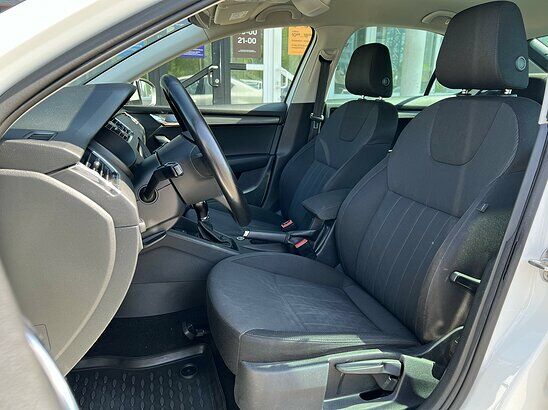 Skoda Octavia 1.8 TSI DSG (180 л.с.) Style