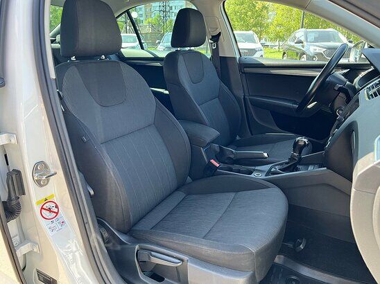 Skoda Octavia 1.8 TSI DSG (180 л.с.) Style