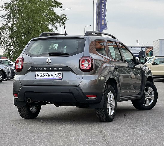 Renault Duster 2.0 4WD MT (143 л.с.) Drive