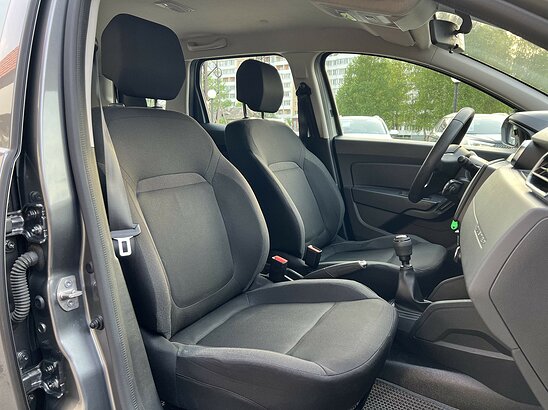 Renault Duster 2.0 4WD MT (143 л.с.) Drive
