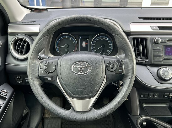 Toyota RAV4 2.0 4WD CVT (146 л.с.) Comfort