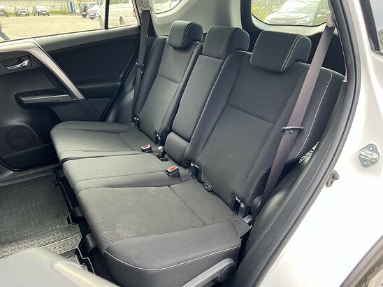 Toyota RAV4 2.0 4WD CVT (146 л.с.) Comfort
