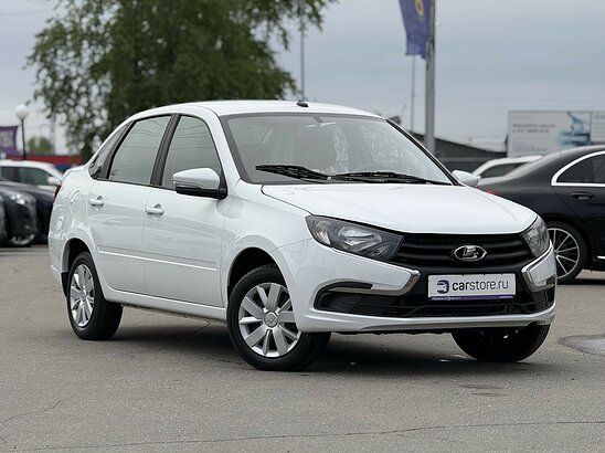 ВАЗ (LADA) Granta 1.6 MT (90 л.с.) Luxe