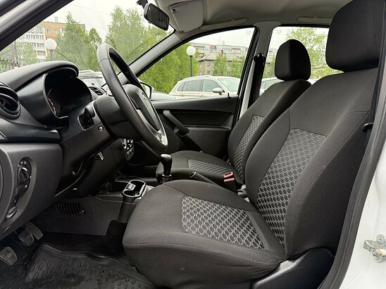 ВАЗ (LADA) Granta 1.6 MT (90 л.с.) Luxe