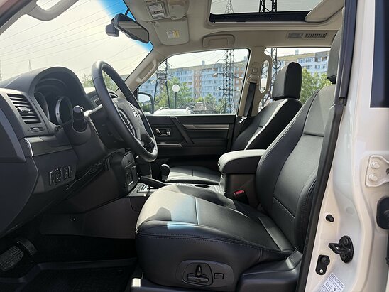 Mitsubishi Pajero 3.0 AT (178 л.с.) GLS