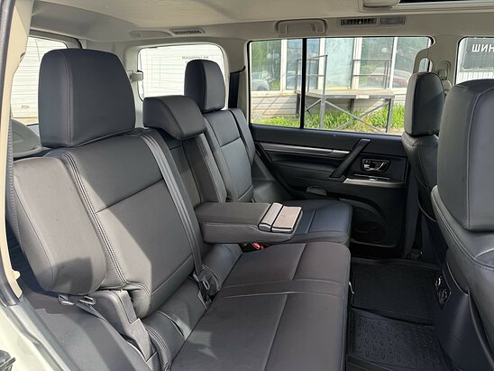 Mitsubishi Pajero 3.0 AT (178 л.с.) GLS