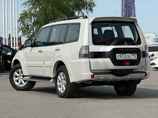 Mitsubishi Pajero 3.0 AT (178 л.с.) GLS