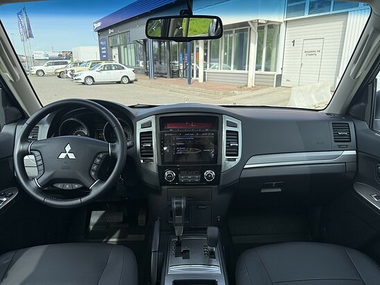 Mitsubishi Pajero 3.0 AT (178 л.с.) GLS