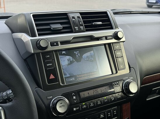 Toyota Land Cruiser Prado 4.0 AT (282 л.с.) Prestige