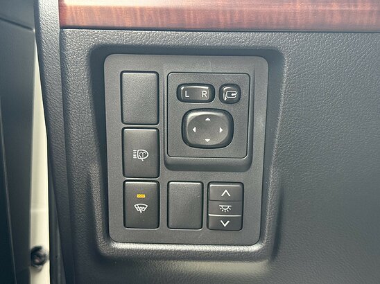 Toyota Land Cruiser Prado 4.0 AT (282 л.с.) Prestige
