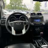 Toyota Land Cruiser Prado 4.0 AT (282 л.с.) Prestige