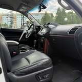 Toyota Land Cruiser Prado 4.0 AT (282 л.с.) Prestige