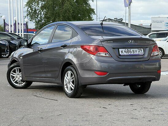 Hyundai Solaris 1.4 AT (107 л.с.) Classic