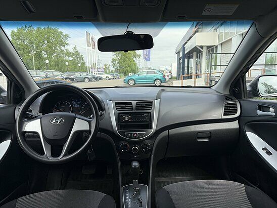 Hyundai Solaris 1.4 AT (107 л.с.) Classic