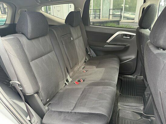 Mitsubishi Pajero Sport 2.4 D 4WD AT (181 л.с.) Instyle