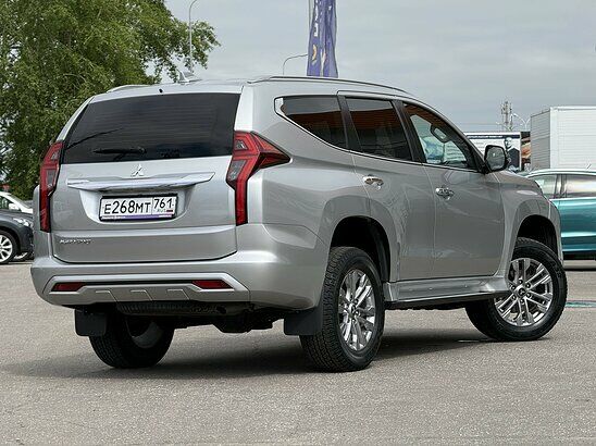 Mitsubishi Pajero Sport 2.4 D 4WD AT (181 л.с.) Instyle