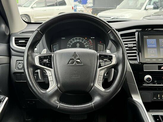 Mitsubishi Pajero Sport 2.4 D 4WD AT (181 л.с.) Instyle
