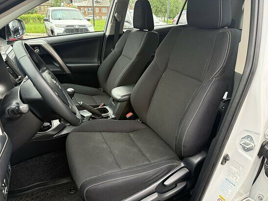 Toyota RAV4 2.0 AWD MT (146 л.с.) Comfort Plus