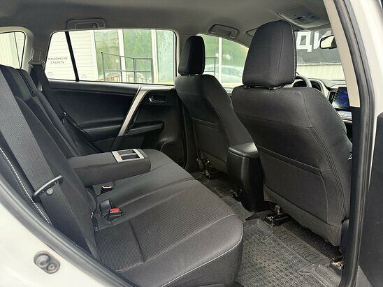 Toyota RAV4 2.0 AWD MT (146 л.с.) Comfort Plus