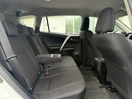 Toyota RAV4 2.0 AWD MT (146 л.с.) Comfort Plus