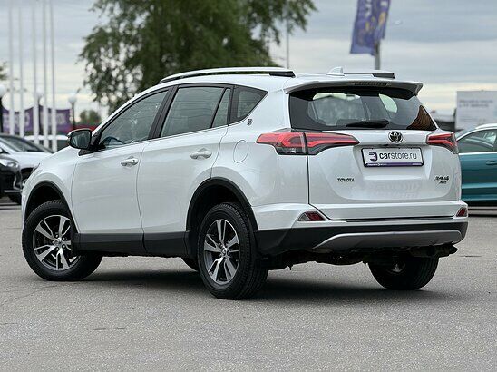 Toyota RAV4 2.0 AWD MT (146 л.с.) Comfort Plus