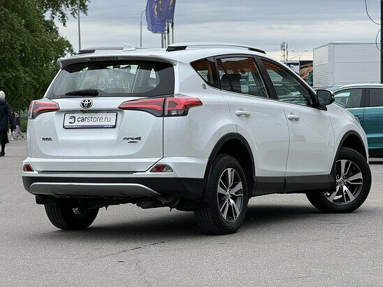 Toyota RAV4 2.0 AWD MT (146 л.с.) Comfort Plus