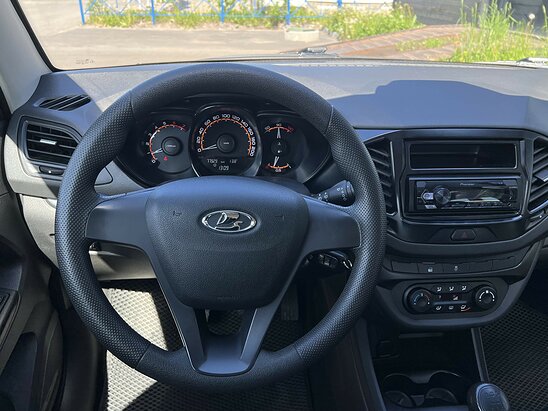 ВАЗ (LADA) Vesta 1.6 MT (106 л.с.) Classic Start