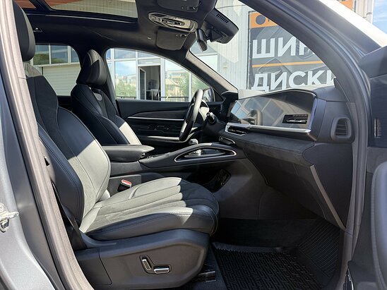 Geely Monjaro 2.0 4WD AT (238 л.с.) Exclusive