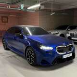 BMW M5 4.4hyb xDrive AT (727 л.с.) M5