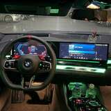 BMW M5 4.4hyb xDrive AT (727 л.с.) M5