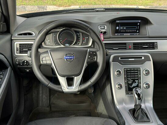 Volvo S80 2.0 T5 AT (245 л.с.) Summum