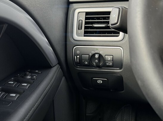Volvo S80 2.0 T5 AT (245 л.с.) Summum