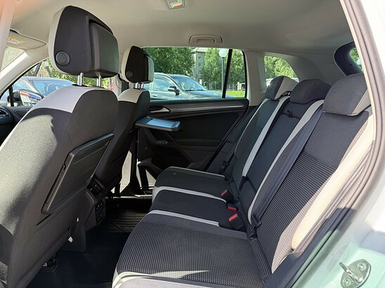 Volkswagen Tiguan 2.0 TSI 4MOTION DSG (180 л.с.) Offroad