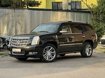 Cadillac Escalade 6.2 V8 4WD AT (403 л.с.) Top