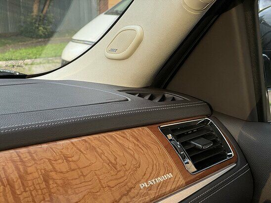 Cadillac Escalade 6.2 V8 4WD AT (403 л.с.) Top