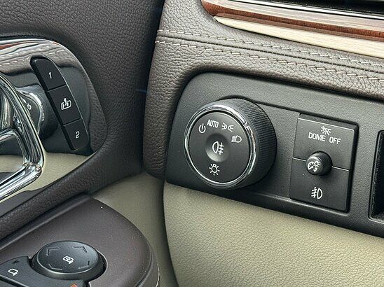 Cadillac Escalade 6.2 V8 4WD AT (403 л.с.) Top