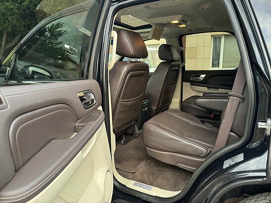 Cadillac Escalade 6.2 V8 4WD AT (403 л.с.) Top