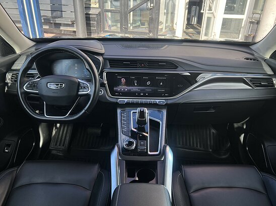Geely Atlas Pro 1.5 4WD AMT (177 л.с.) Flagship+