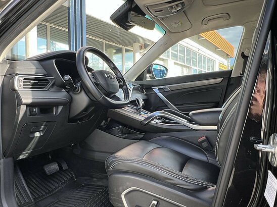 Geely Atlas Pro 1.5 4WD AMT (177 л.с.) Flagship+