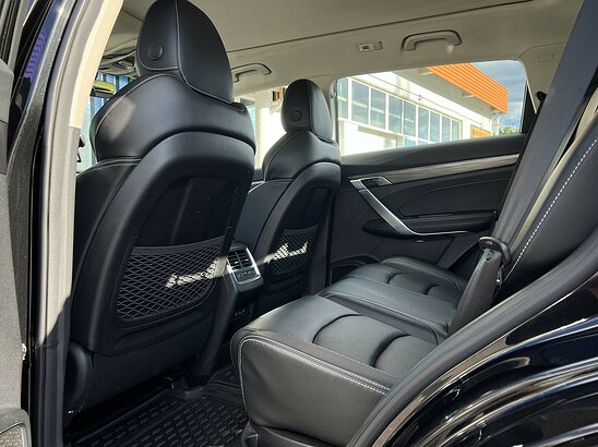 Geely Atlas Pro 1.5 4WD AMT (177 л.с.) Flagship+