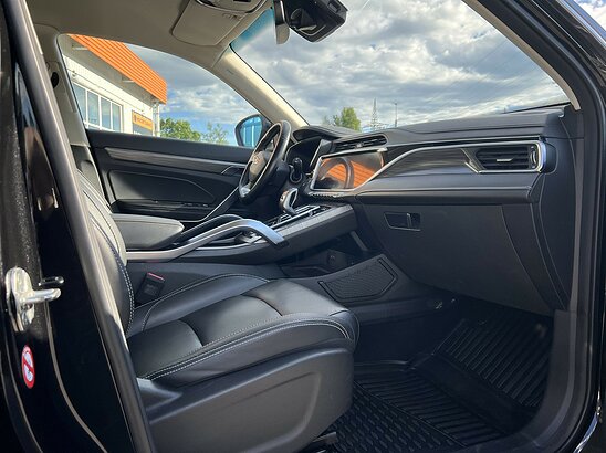 Geely Atlas Pro 1.5 4WD AMT (177 л.с.) Flagship+