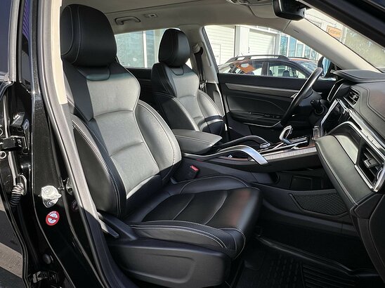 Geely Atlas Pro 1.5 4WD AMT (177 л.с.) Flagship+
