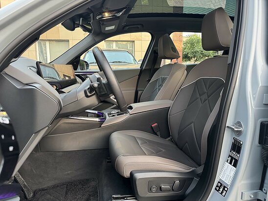 BMW X3 30e 2.0 xDrive Steptronic (299 л.с.)