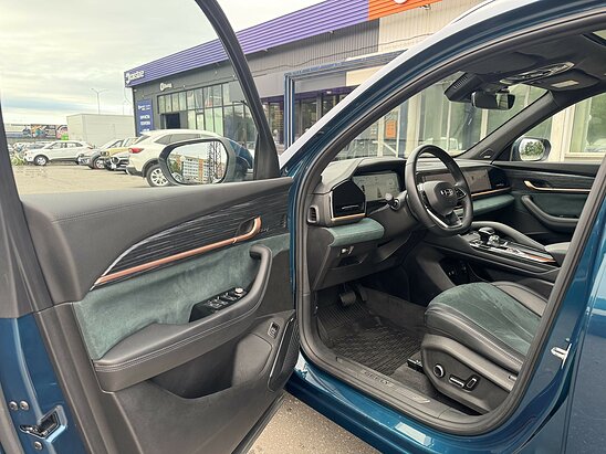 Geely Monjaro 2.0 4WD AT (238 л.с.) Exclusive