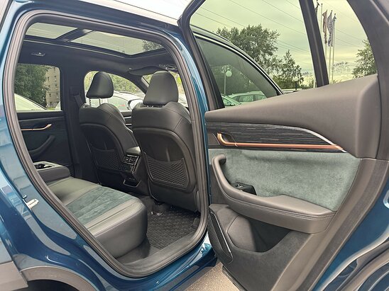 Geely Monjaro 2.0 4WD AT (238 л.с.) Exclusive