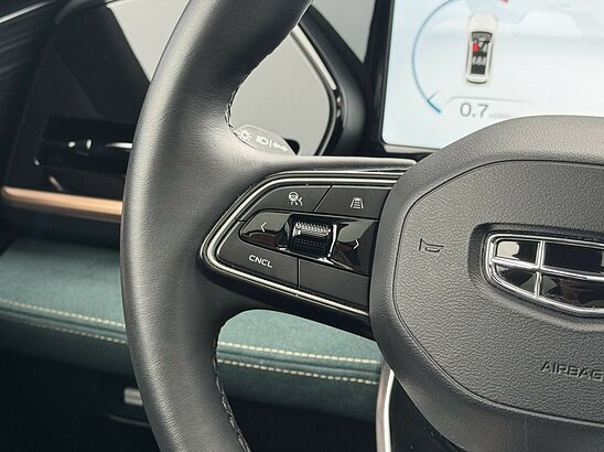 Geely Monjaro 2.0 4WD AT (238 л.с.) Exclusive