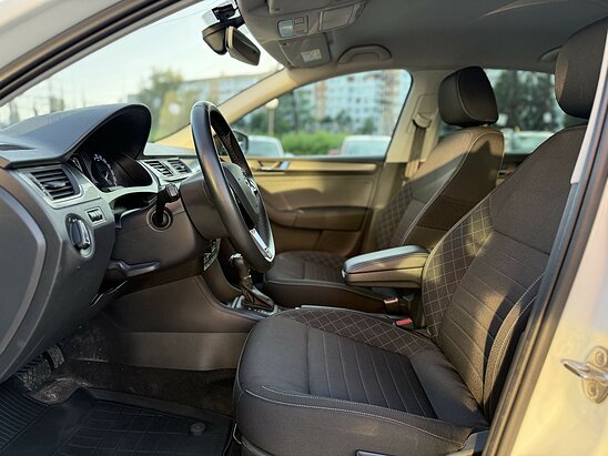Skoda Rapid 1.6 MPI AT (110 л.с.) Style