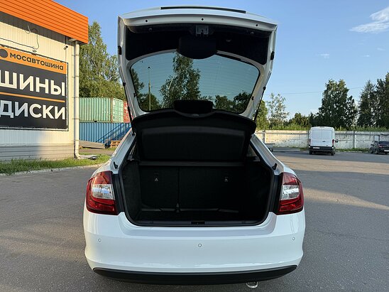 Skoda Rapid 1.6 MPI AT (110 л.с.) Style