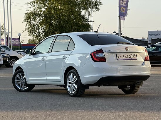 Skoda Rapid 1.6 MPI AT (110 л.с.) Style