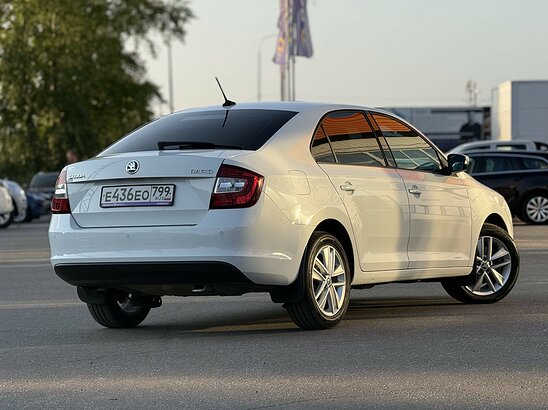 Skoda Rapid 1.6 MPI AT (110 л.с.) Style